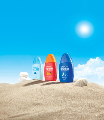 针对三大防晒问题，2012年曼秀雷敦新碧联合全球最著名的防晒原料制造专家，共同打造革命性防晒技术—— Solarex-3新一代三重防晒系统。